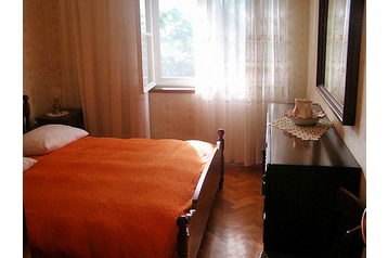 Croazia Privát Slatine, Interno